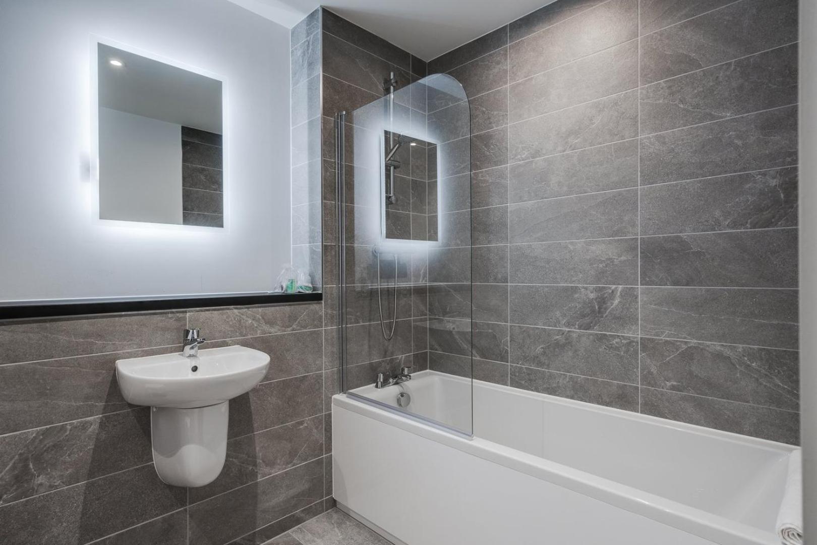 Guestready - Urban Refuge In Vauxhall, No Wifi Liverpool Exterior photo